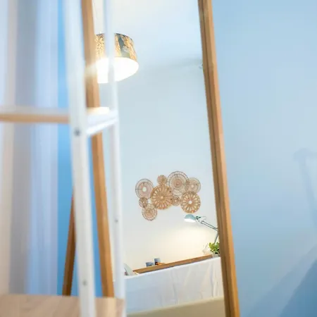 公寓 Flora Cozy Flat Close To Metro