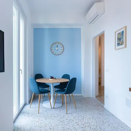 Flora Cozy Flat Close To Metro *